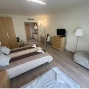 Apartman And