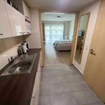 And Apartman